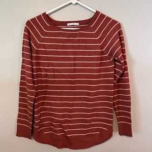 Women’s Sweater Small